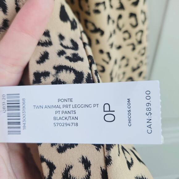 NEW Chicos Ponte Knit Animal Print Leggings Pants Size 0P 4P Tan Black &89 - Picture 2 of 10